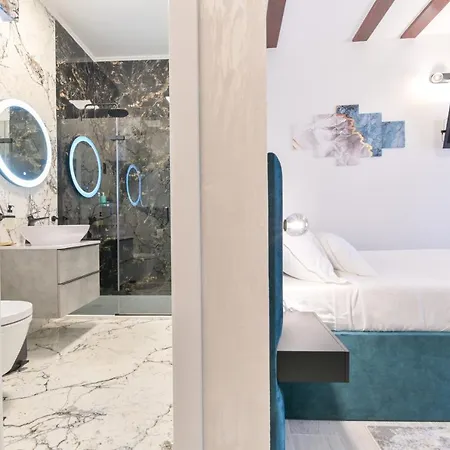 Luxury 